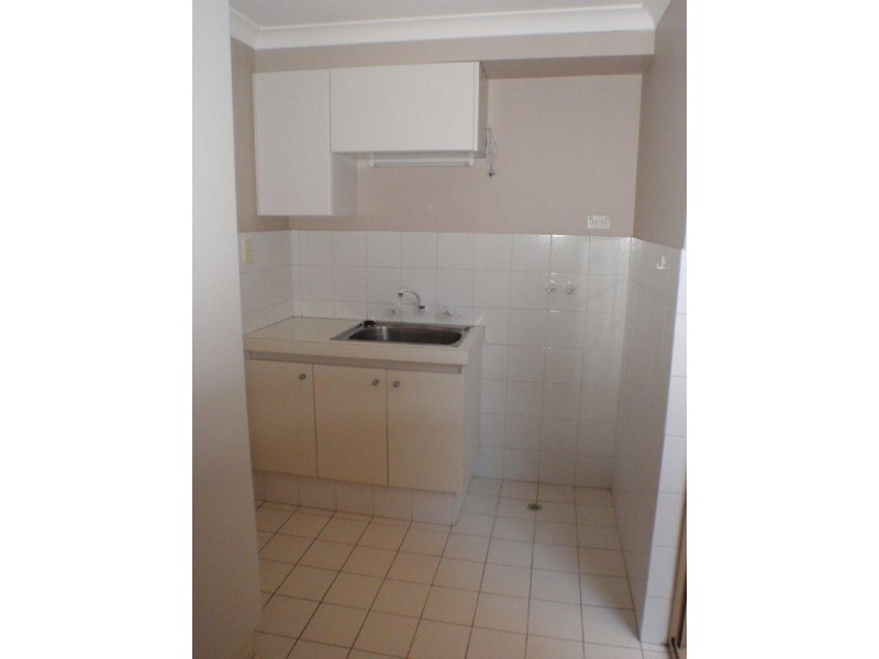 2/4 Swanview Tce, Maylands WA 6051