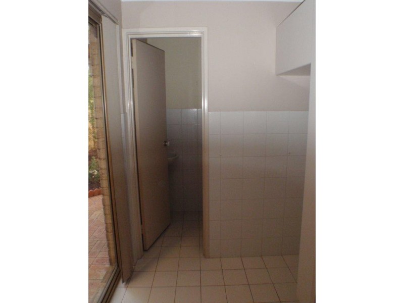 2/4 Swanview Tce, Maylands WA 6051