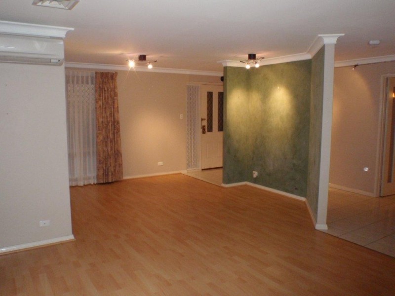 2/4 Swanview Tce, Maylands WA 6051