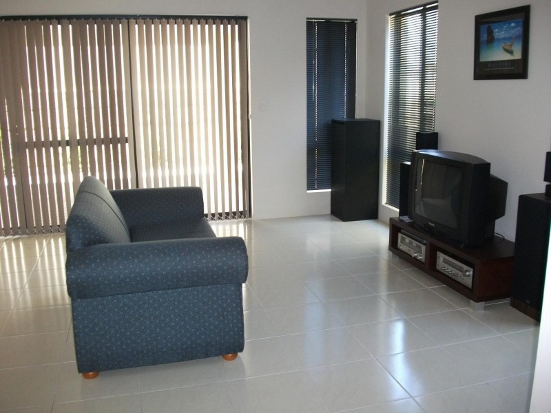 64B Cooper Street, Madeley WA 6065