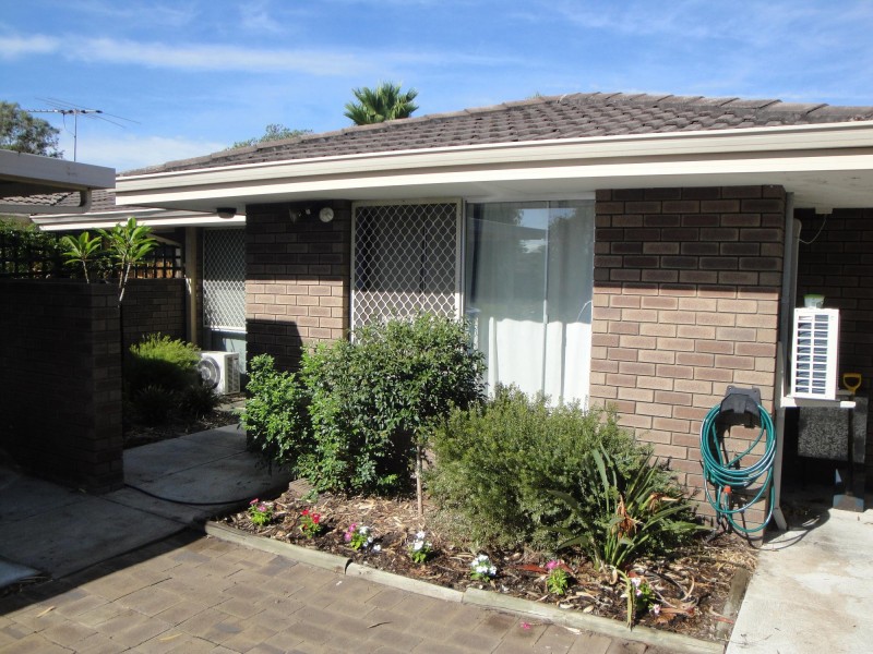 33b Hope St, Beechboro WA 6063
