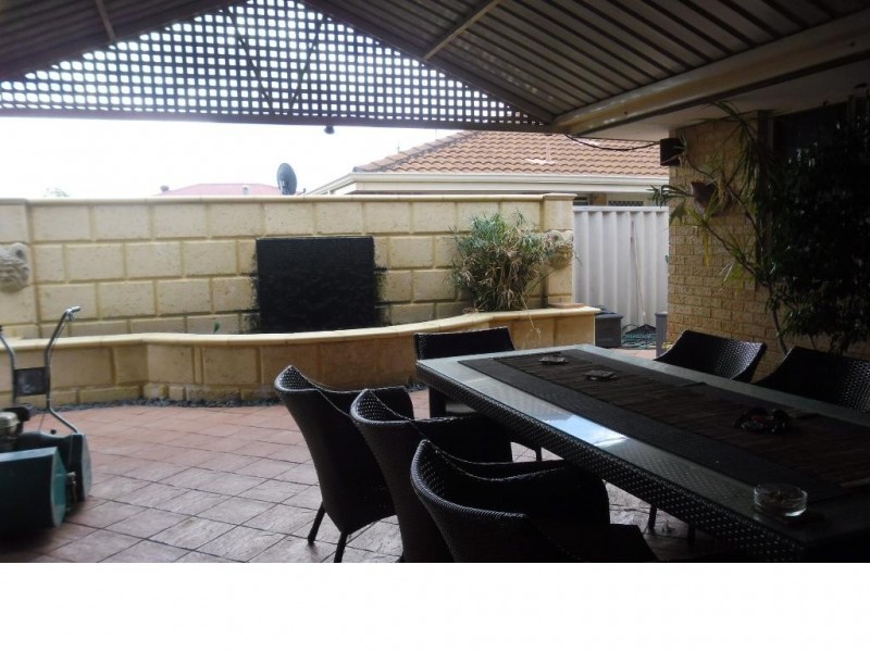 1 Brookside Gardens, Beechboro WA 6063