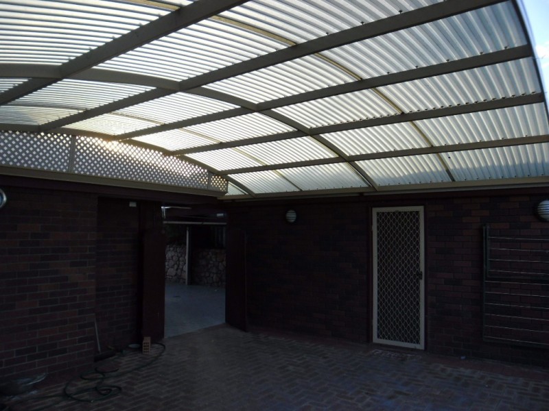 10 Meechin Way, Beechboro WA 6063