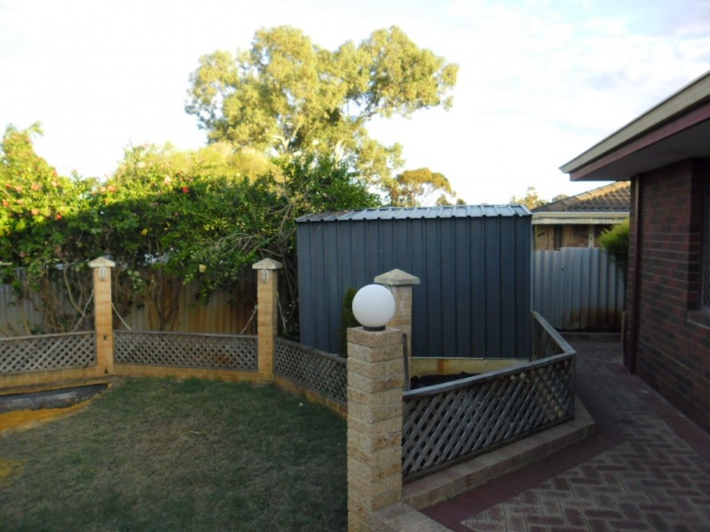 10 Meechin Way, Beechboro WA 6063