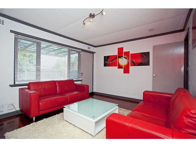 19 Jennings Way, Lockridge WA 6054