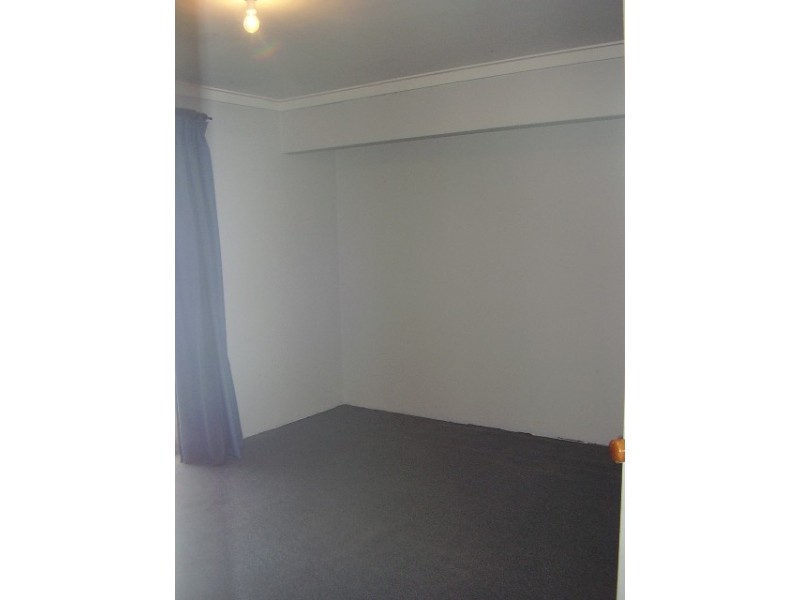 42 Darwin Crescent, Beechboro WA 6063