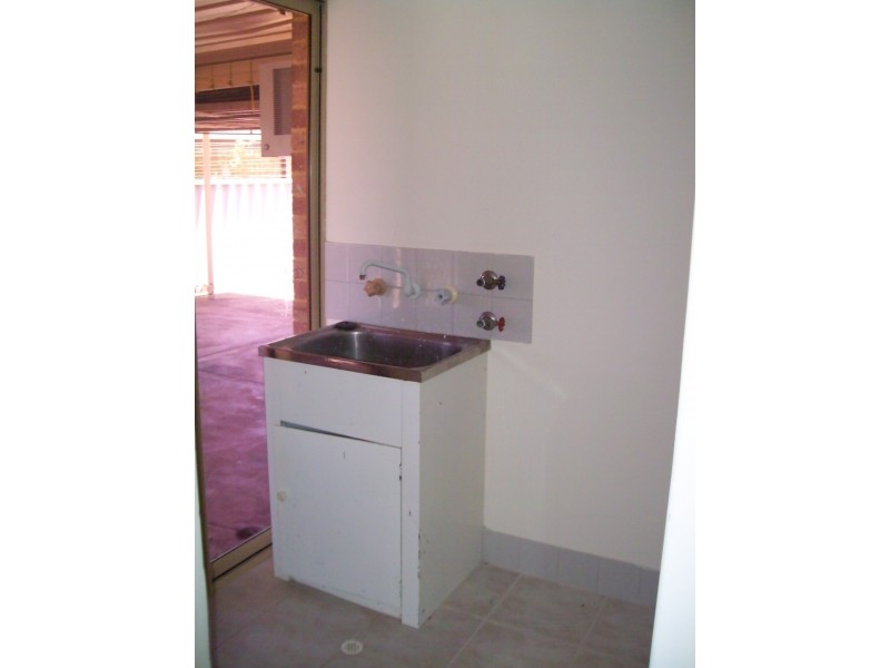26 Wilby Place, Thornlie WA 6108