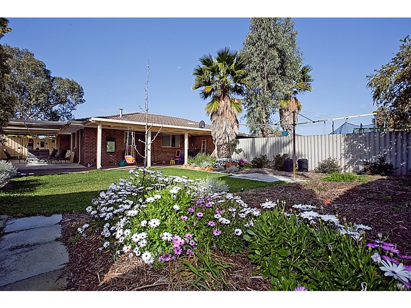 33b Hope St, Beechboro WA 6063