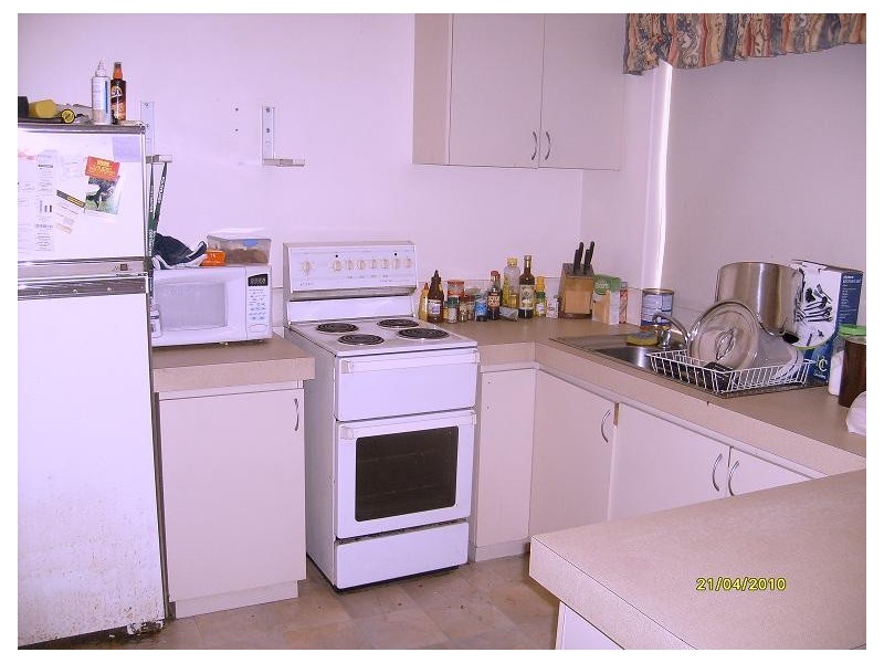 9 Santara Court, Seville Grove WA 6112