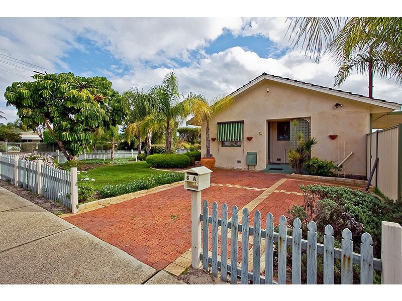 6A Woolgar Way, Lockridge WA 6054