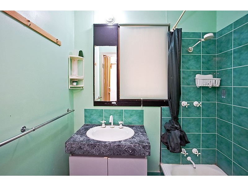 6A Woolgar Way, Lockridge WA 6054