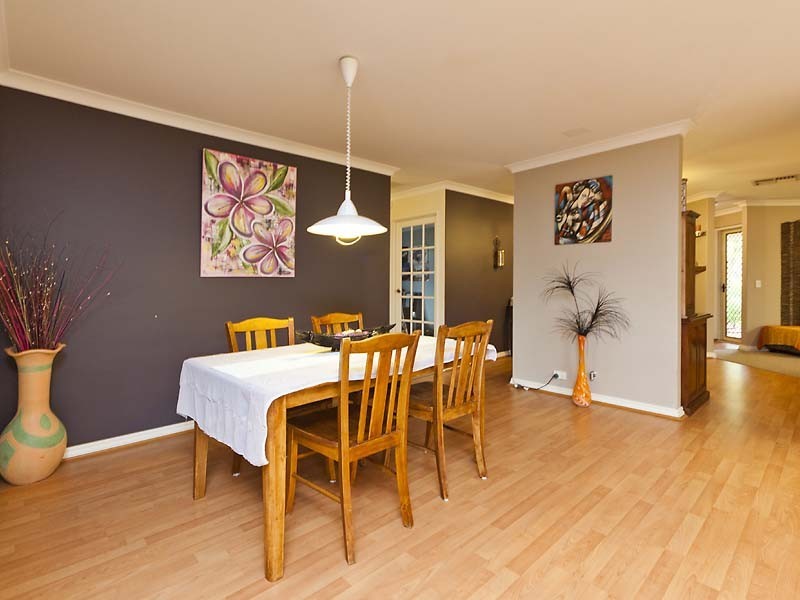 6 Parkland Trail, Canning Vale WA 6155