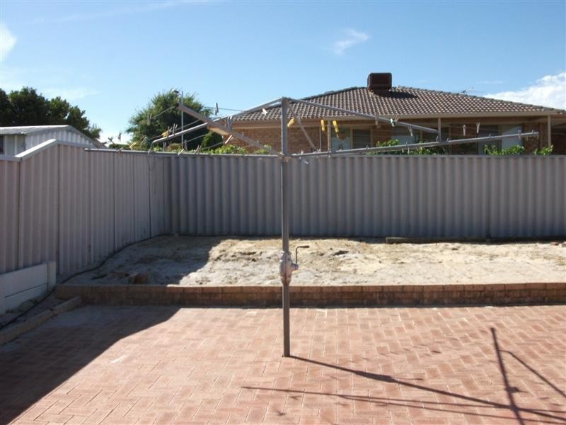 8 Welland Way, Beechboro WA 6063