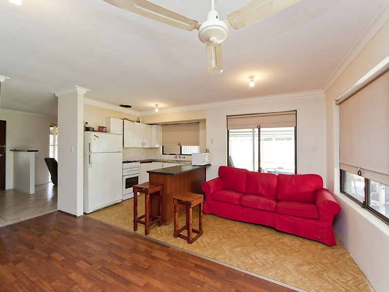 32 Salween Place, Beechboro WA 6063