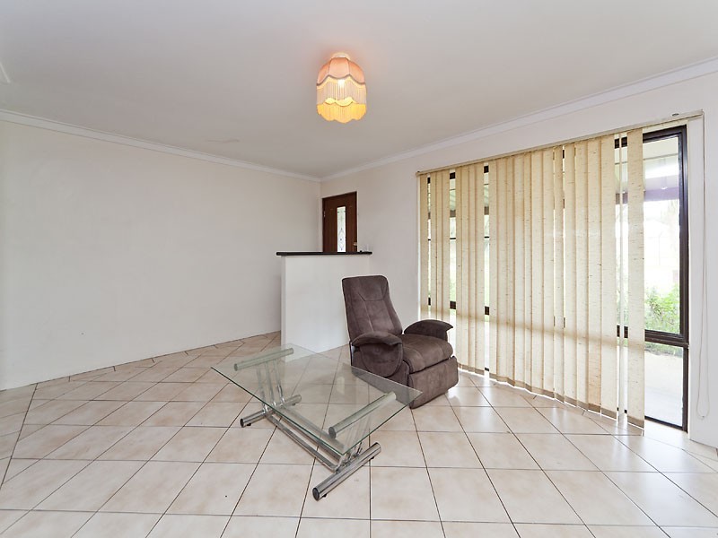 32 Salween Place, Beechboro WA 6063