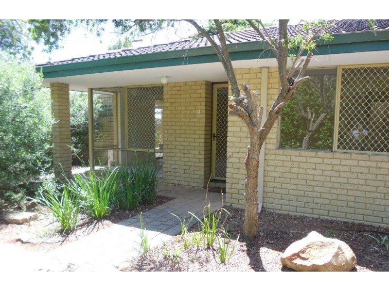 1/12 Fogerthorpe Cres, Maylands WA 6051
