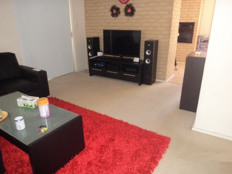 1/12 Fogerthorpe Cres, Maylands WA 6051