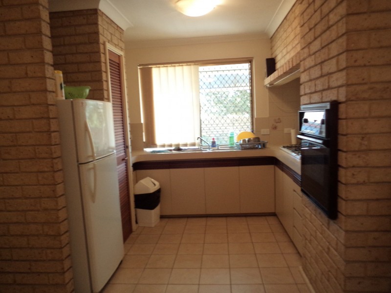 1/12 Fogerthorpe Cres, Maylands WA 6051