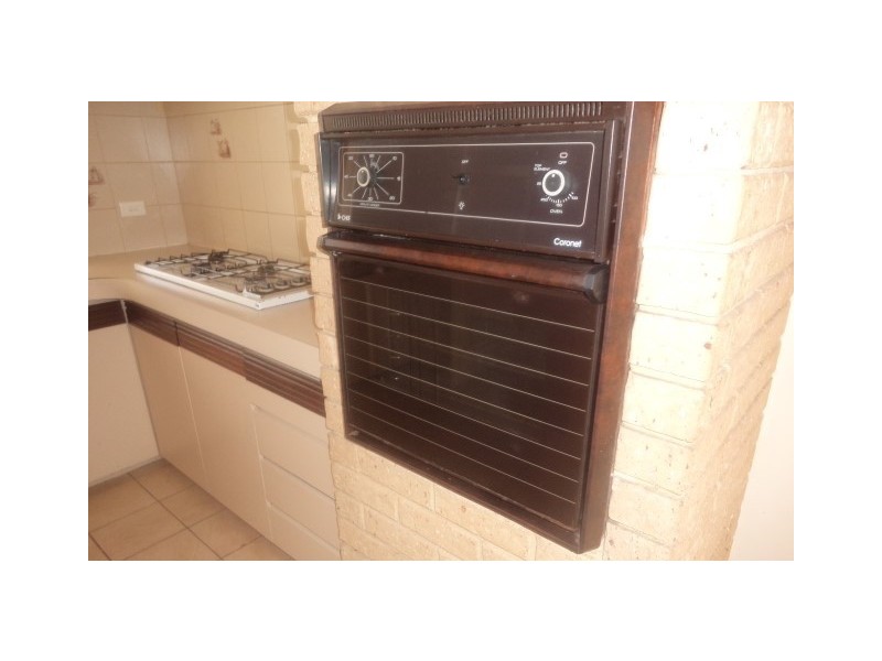 1/12 Fogerthorpe Cres, Maylands WA 6051