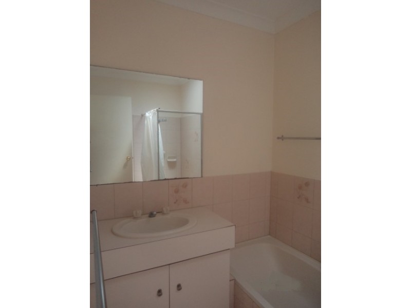 1/12 Fogerthorpe Cres, Maylands WA 6051