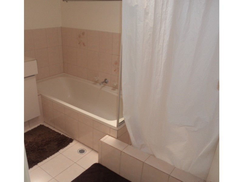 1/12 Fogerthorpe Cres, Maylands WA 6051