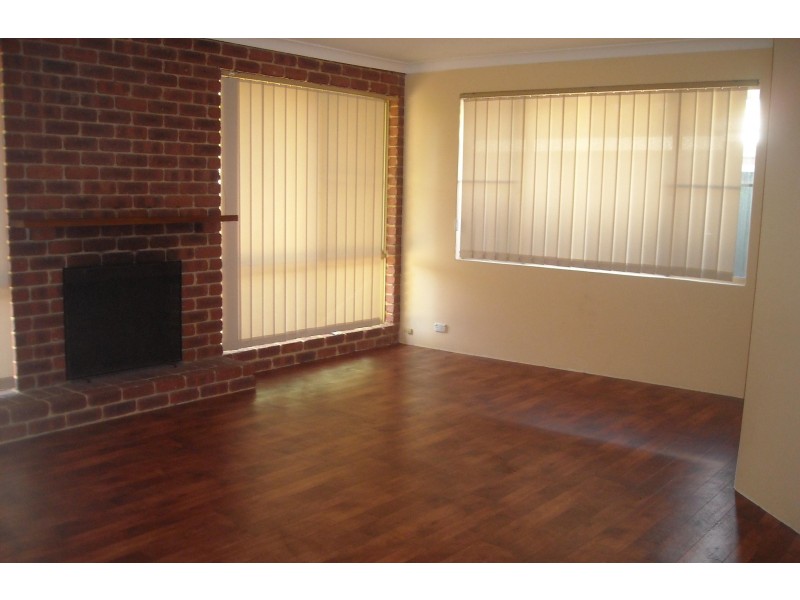 27 Maranon Crescent, Beechboro WA 6063