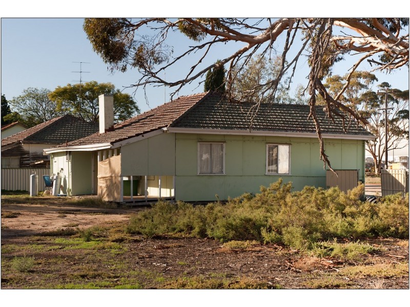 15 Shields Street, Tammin WA 6409