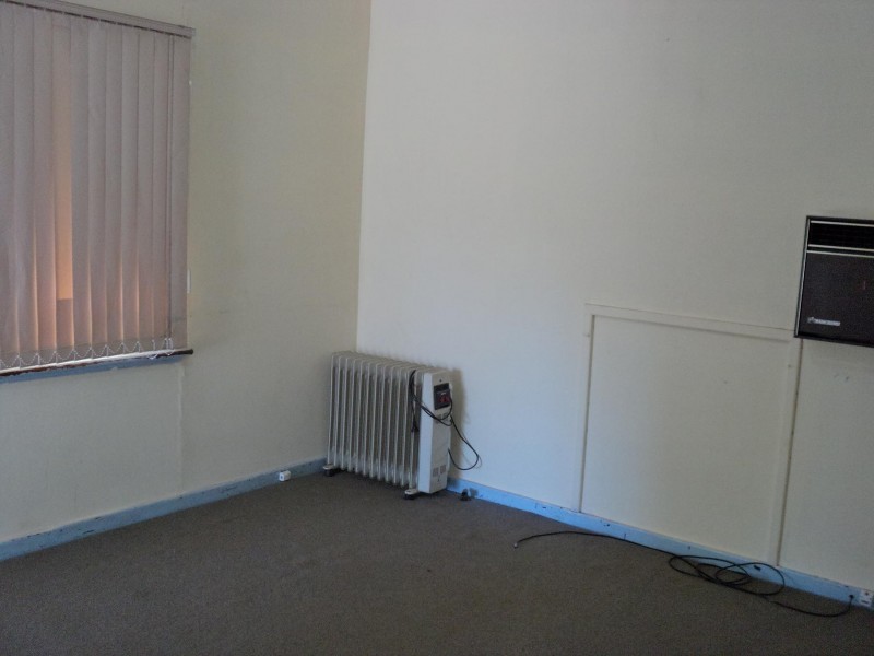 3 Kalara Way, Koongamia WA 6056
