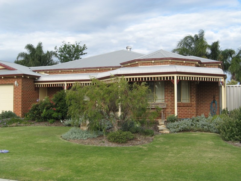 21 Addlewell Glen, Kiara WA 6054