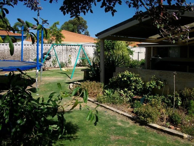 21 Addlewell Glen, Kiara WA 6054