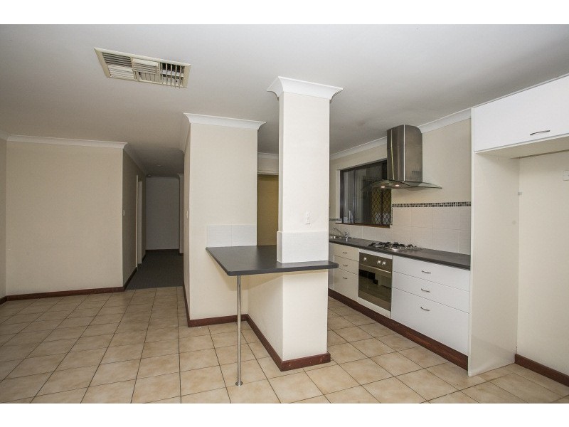 77 Walanna Drive, Karawara WA 6152