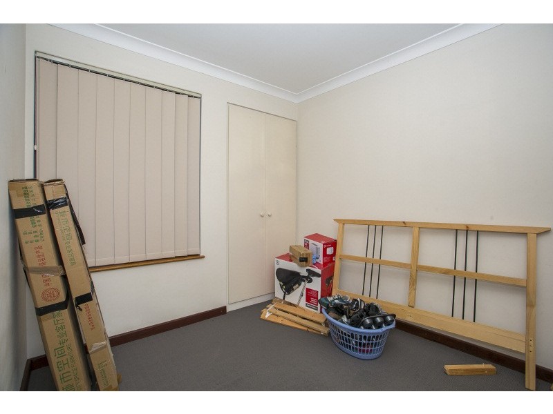 77 Walanna Drive, Karawara WA 6152