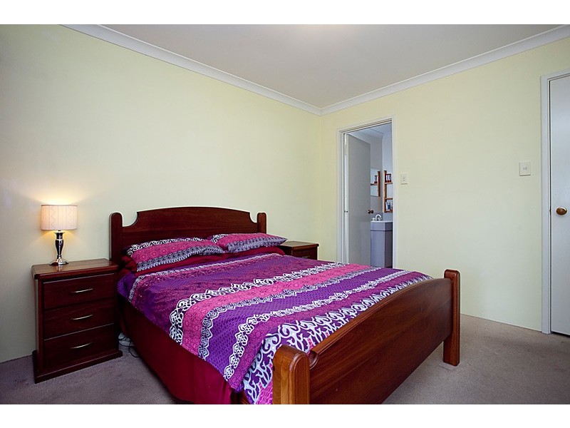 16 Olive Grove, Beechboro WA 6063