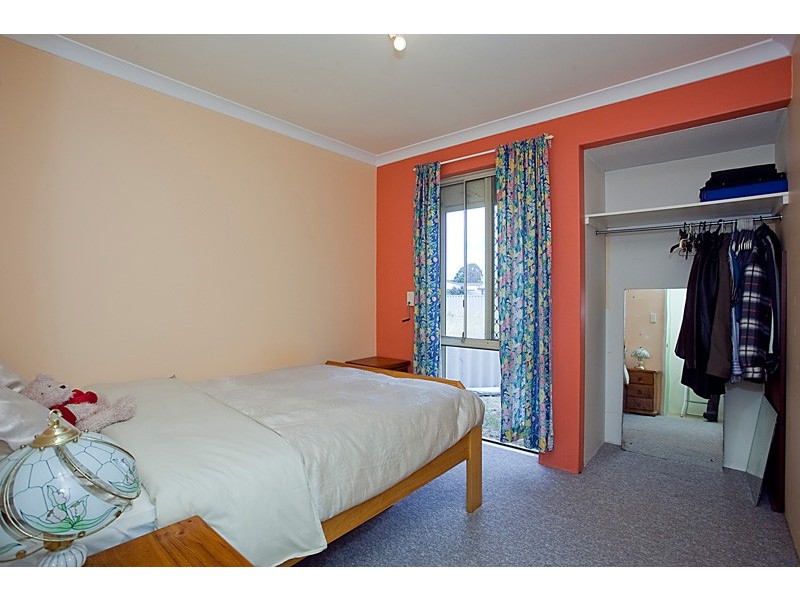 16 Olive Grove, Beechboro WA 6063