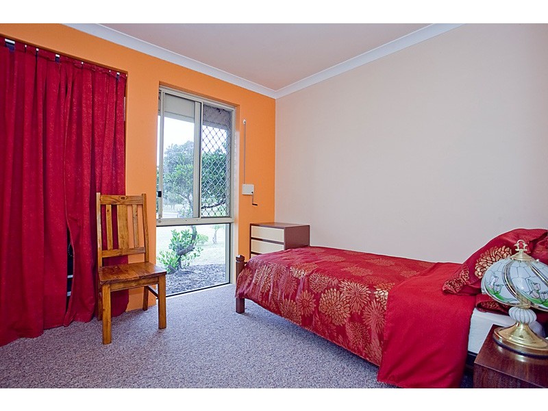 16 Olive Grove, Beechboro WA 6063