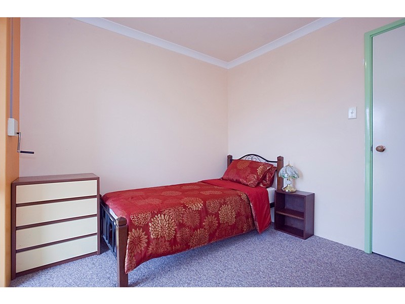 16 Olive Grove, Beechboro WA 6063
