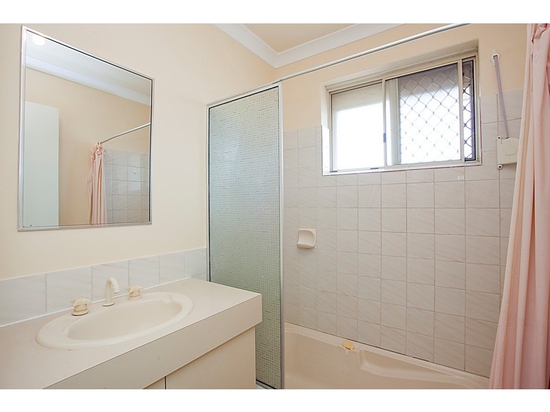 16 Olive Grove, Beechboro WA 6063