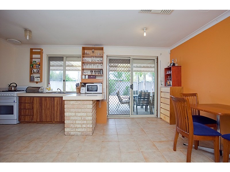 16 Olive Grove, Beechboro WA 6063