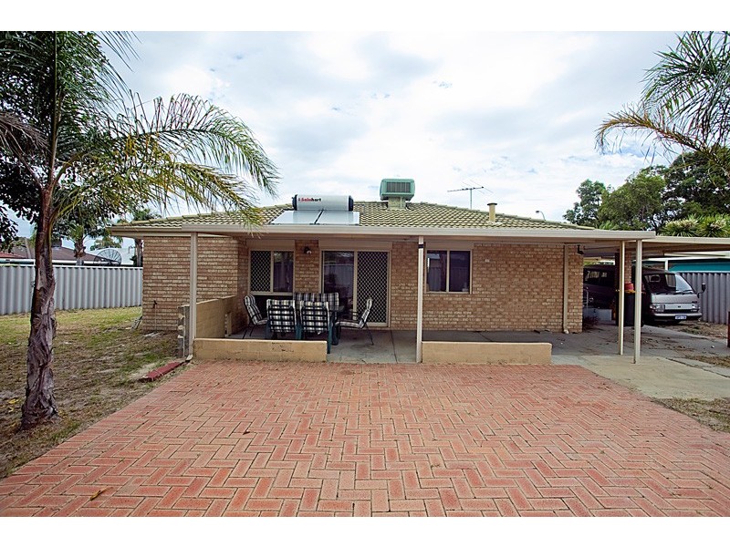 16 Olive Grove, Beechboro WA 6063
