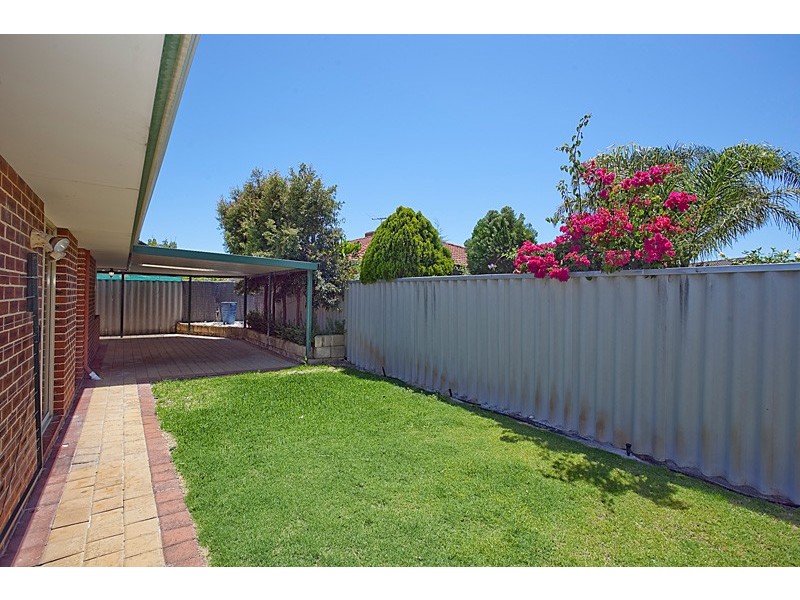 19 Viola Pl, Beechboro WA 6063