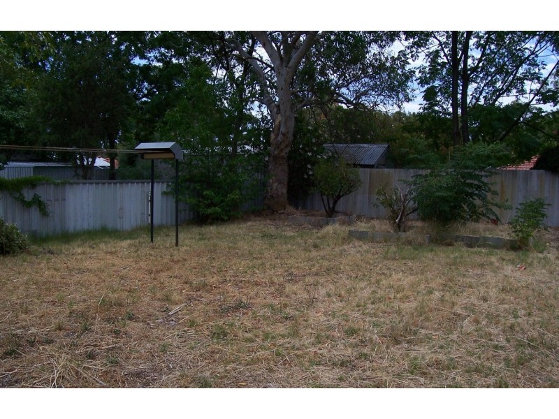 8 Hardaker Street, Eden Hill WA 6054