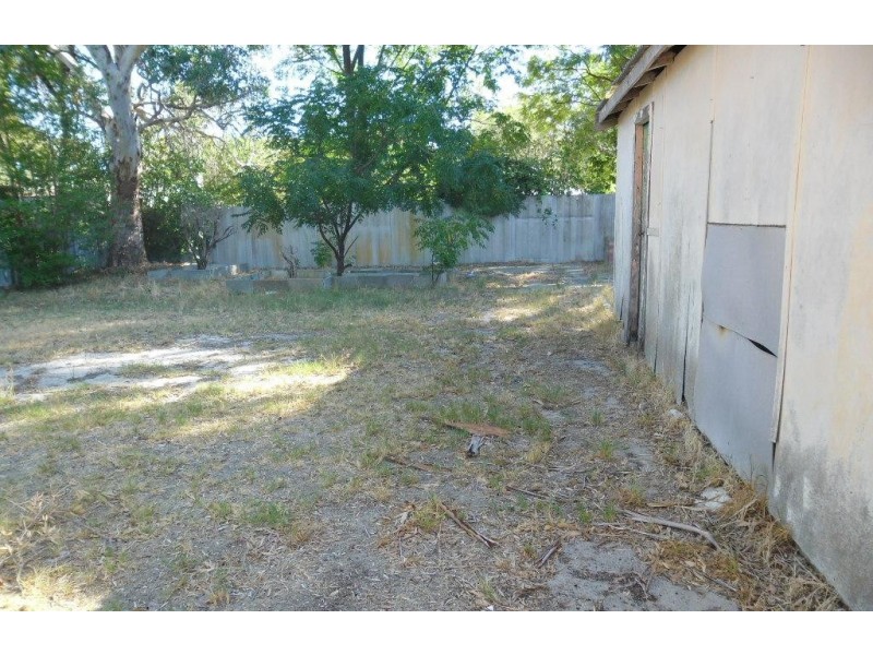 8 Hardaker Street, Eden Hill WA 6054