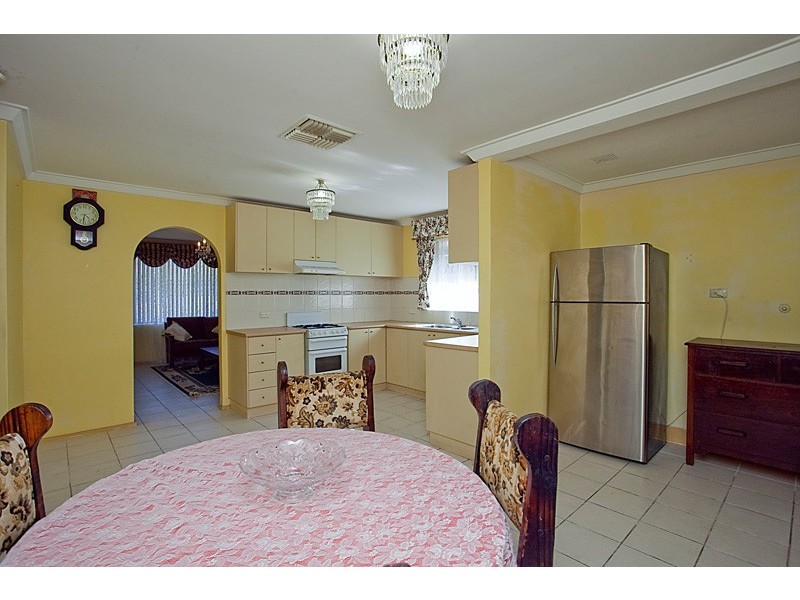 19 Maguire Avenue, Beechboro WA 6063