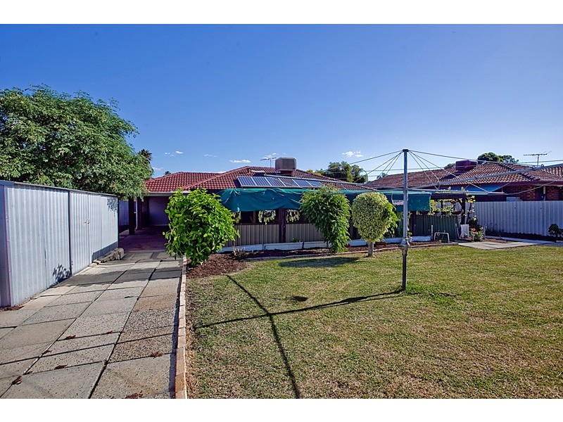 19 Maguire Avenue, Beechboro WA 6063