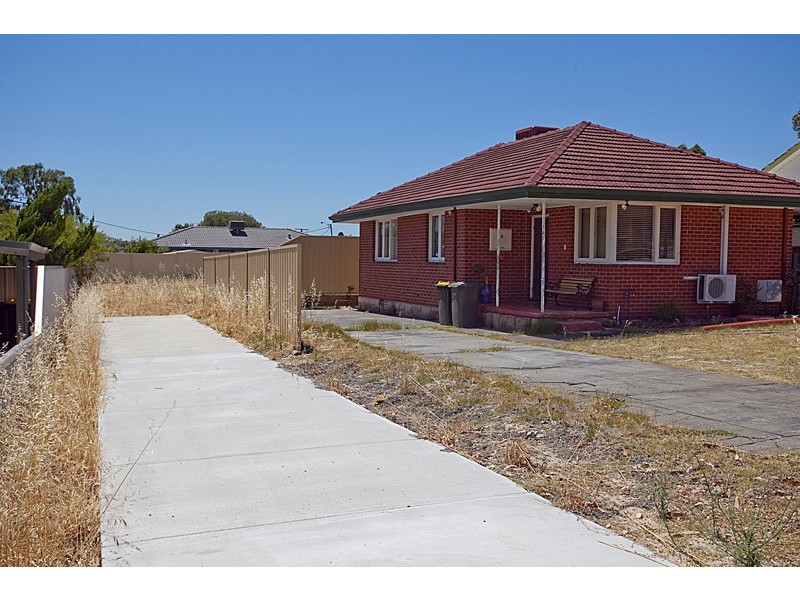 8A Devenish Road, Lockridge WA 6054