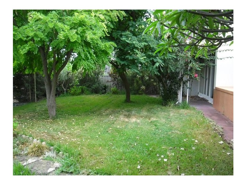 13 Davidson Road, Attadale WA 6156