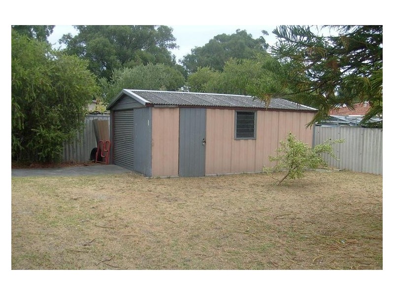 20 Baker Court, Langford WA 6147