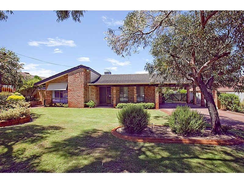 8 Meechin Way, Beechboro WA 6063