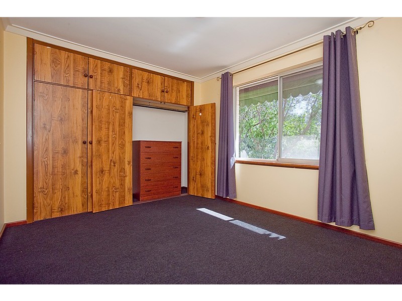 2 Knight Avenue, Yokine WA 6060