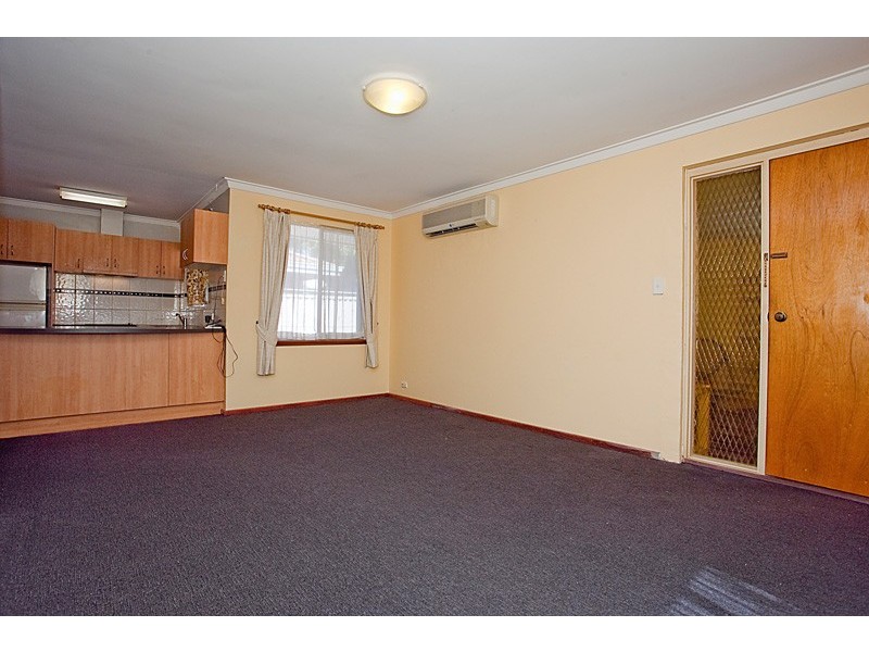 2 Knight Avenue, Yokine WA 6060